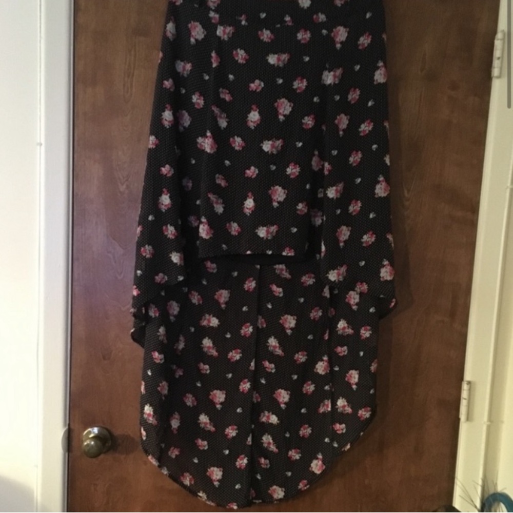 Torrid maxi hi lo floral skirt size 12. - Picture 3 of 9
